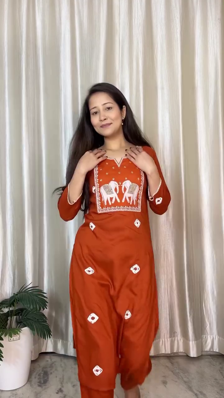 💜 Elegant Printed Cotton Kurta Set for Women | Stylish Straight Ethnic Wear with Pant 💜