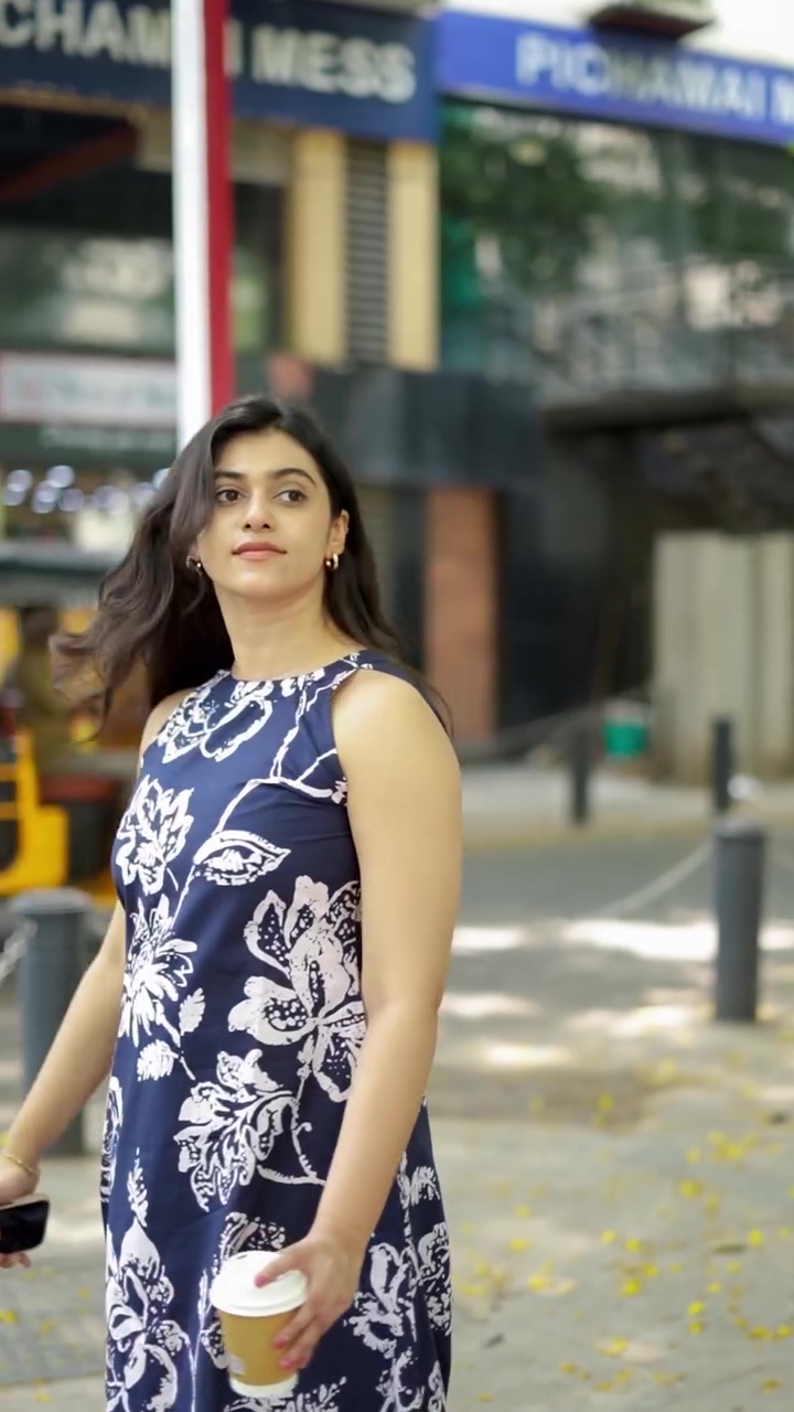 Women’s Floral Printed Sleeveless Kurta Pant Set | Stylish Casual & Ethnic Fusion Wear